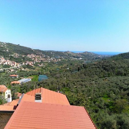 Lovely Renovated Apartment Near Dolcedo Extérieur photo