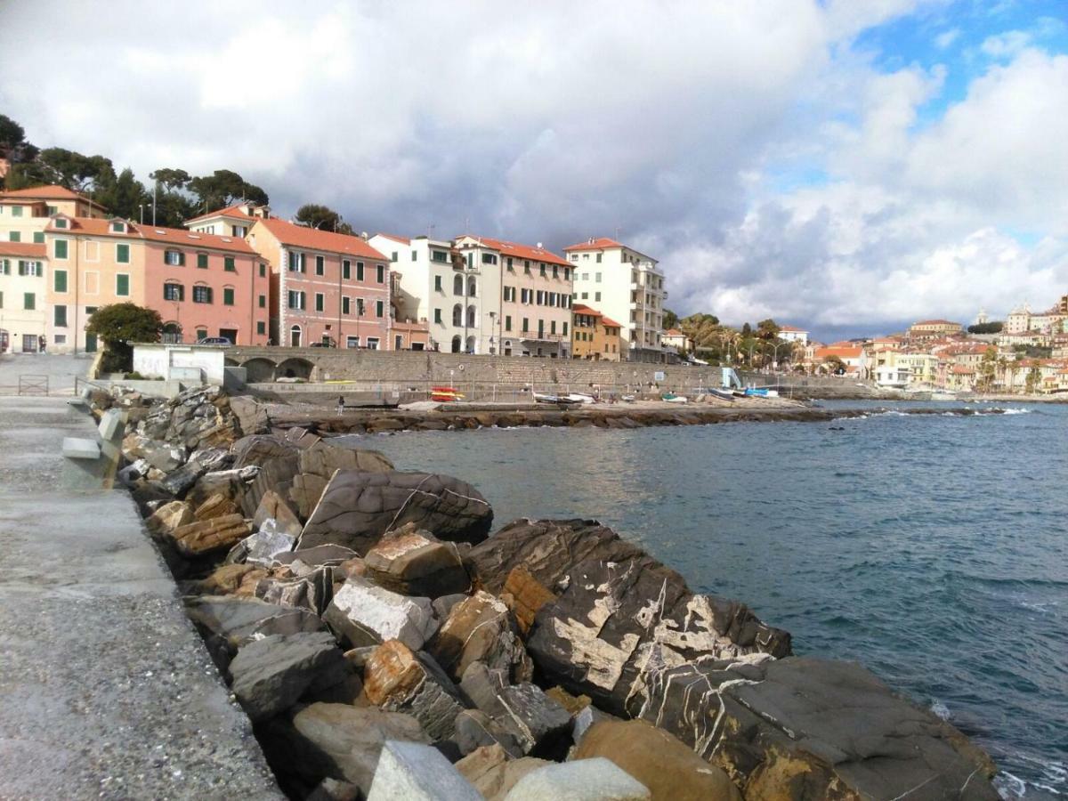 Lovely Renovated Apartment Near Dolcedo Extérieur photo